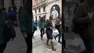 Silverman is going to work                #viralvideo #streetentertainer #streetperformer #viral