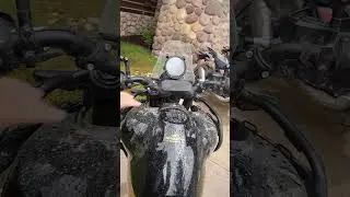 RE Himalayan Rally Model...Nifty!