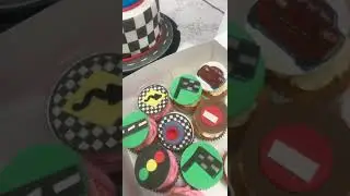 Lightning McQueen cake￼ and cupcake