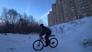 Зимние Покатушки с горки на Двухподвес Велосипед