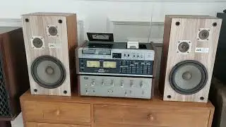 TEAC A 450 Stereo casette deck + AKAI AA 5200 amplifier
