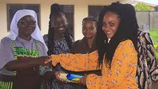 KAMPENI YA KUCHANGIA WAZEE WASIO JIWEZA NA WATOTO YATIMA ILIVYOFANYIKA NA VIJANA HAMASA