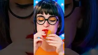 Mordiendo una mermelada haz que explote.