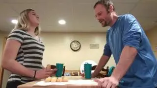 Daddy VS Daughter Twinkie challenge