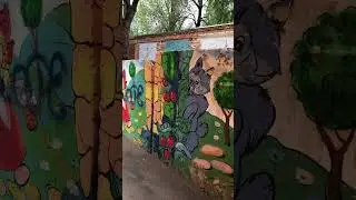 Рисовал известный художник Дворецкий Николай Владимирович! Он же и рисовал мой партрет!