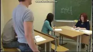 Ученик в школе))))))))