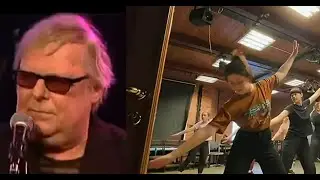 Диана Анкудинова,вместе с однокурсницами,исполняет танец под блюз незабвенного Оскара Бентона.