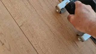 Korkové dilatace k podlahám, elegantní řešení detailu
