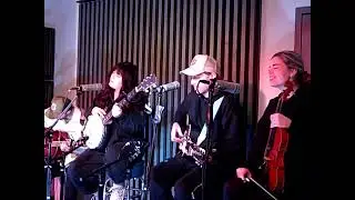 The National Parks-  Let's Go Outside (KRVB Radio Acoustic Session)