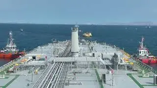 Где находится морское судно? Размеры морского судна впечатляют, супер