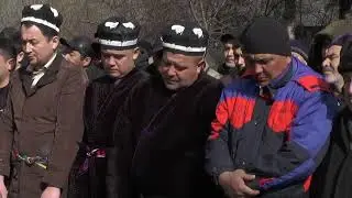 ҶАСАДИ САФИЯХОНРО АЗ ӮЗБЕКИСТОН ПАЙДО КАРДАНД. ИМРУЗ ОВАРДА БА ХОК СУПОРИДАНД.