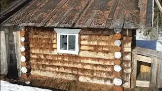 Изба на болоте