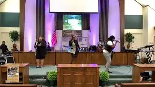 Unity of Navasota singing 