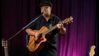 Graham Wardrop performs 