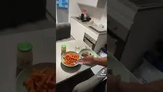 CHEAT MEAL 🍔 : COMMENT BIEN MANGER SANS SABOTER VOS RÉSULTATS ! 🤔😋🔥