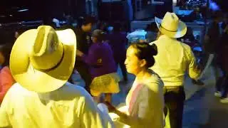polkita para ti 🎤El papi de los pollitos👍 grupo chicos San pedro 🎸