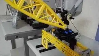 Lego Technic Crane 2.wmv