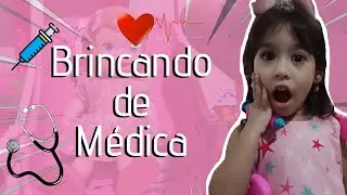 Brincando de Médica com a Mamãe e a Boneca
