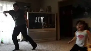 Valeria & Diego do the harlem shake