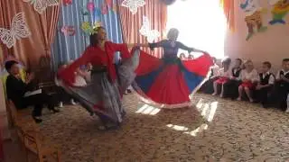 Цыганочка от сотрудников МБДОУ№7 к 45-летию Д/С 2008г