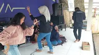 Jaipong Wangsit Siliwangi