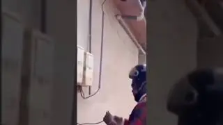 INSANE! Watch how this guy tests for voltage!!! #electrican