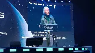We welcome the iconic Dr. Jane Goodall to the stage | Starmus Earth