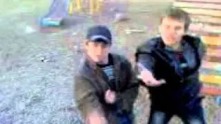 танцор хуев и его друг !)
