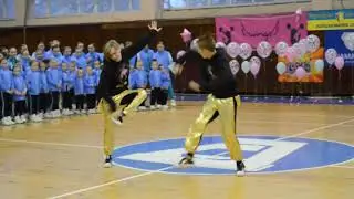 Черлидинг дуэт мальчики