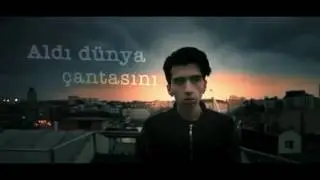 En sevilen saniyeler listemizde #2 Çagatay Akman - Gece Gölgenin Rahatına bak