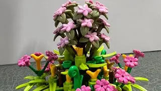 Tropical plants with Lego.