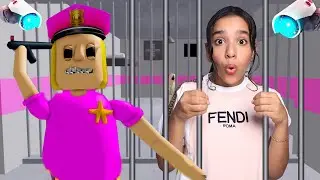 حاولت أهرب من سجن الشرطية لكن هذا اللي حصل !
