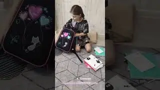 что в рюкзаке!? и почему он такой тяжёлый...