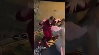 Уйинчи кизни ликир-ликири.