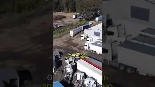 Сложная парковка дальнобойщика. 