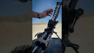 SAW M249 Machine Gun 