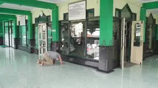 MASJID DI KOTA SEMARANG MENJADI LANGGANAN PENCURIAN KOTAK AMAL SEBANYAK 9 KALI