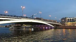 Big Ustinsky Bridge across the Moskva River, from the Raushskaya Embankment to the Yauz Gate