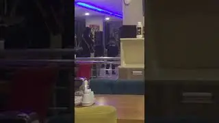Tuğrahan halit arslan  daha yeni başladı ( esin cafe konseri )