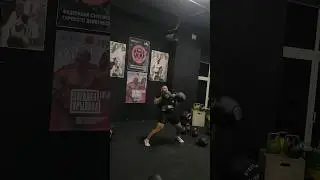 Взятие на грудь 134кг вырыванием
