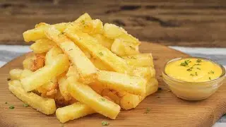 Хрустящая картошка фри с сырным соусом