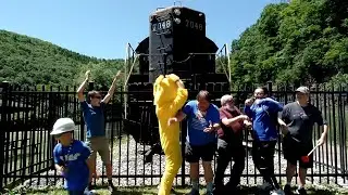 The Stupid Orange In Train Compilation Of Horseshoe Curve Mountain
