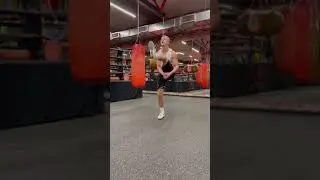 Сергей Воробьев бокс. Скакалка.