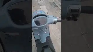 Xe Máy Hyosung SP 50 không cần bằng lái phiên bản màu xanh đá vô cực