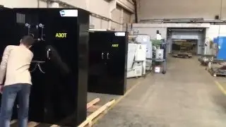 Рампа разрядная азотная КГ 6862 000 в шкафу