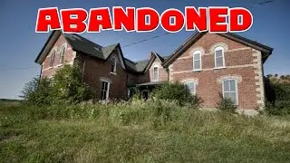 Exploring a Beautiful Abandoned Country Home Left to Decay!