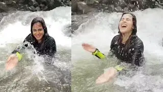Genelia & Ritesh Deshmukh crazy outing with friends!