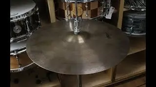 Zildjian A Avedis 14” Hi-Hat Pair - Demo of Exact Cymbal - Top - 886g - Bottom - 1148g