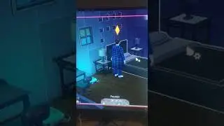WTF… I can’t click on my Sims 😂 