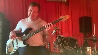 ABBA - Super Trouper (Bass Cover)